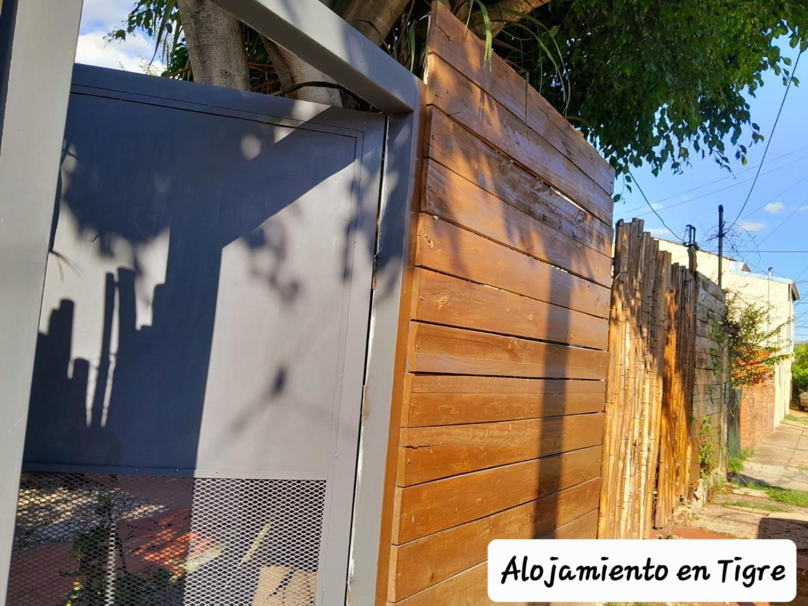 Alojamiento En Tigre Buenos Aires Hotel Kültér fotó